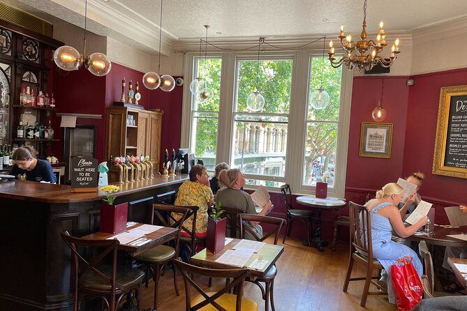 sex-pistols-and-punk-music-walking-tour