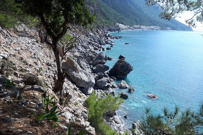 sfakia-agia-roumeli-hike-adventure