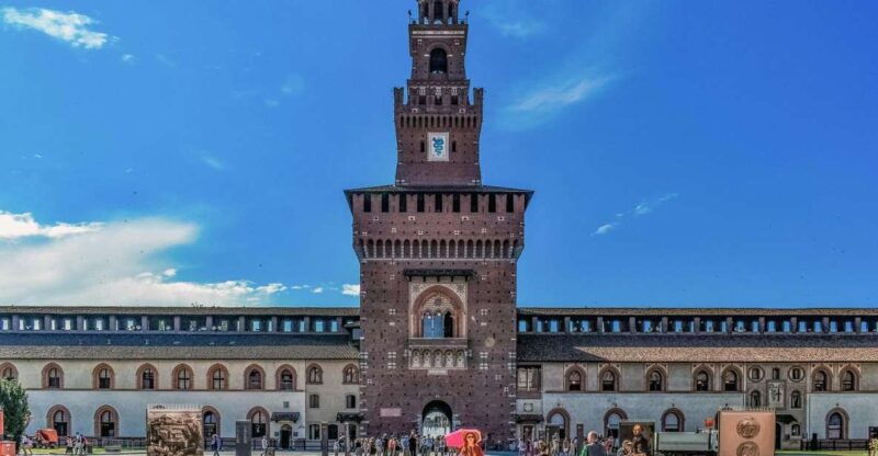 sforza-castle-and-michelangelos-pieta-rondanini-tour