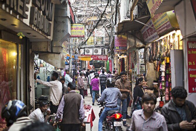 Shah Jahans Old Delhi: A Historical Bike Odyssey - A Closer Look at the 4-Hour Cycling Tour in Old Delhi