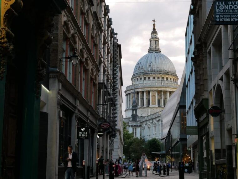 shakespeares-london-walking-tour