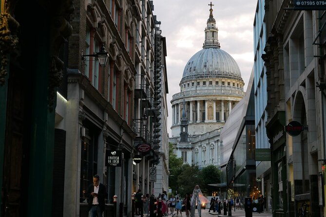 shakespeares-walking-tour-in-london