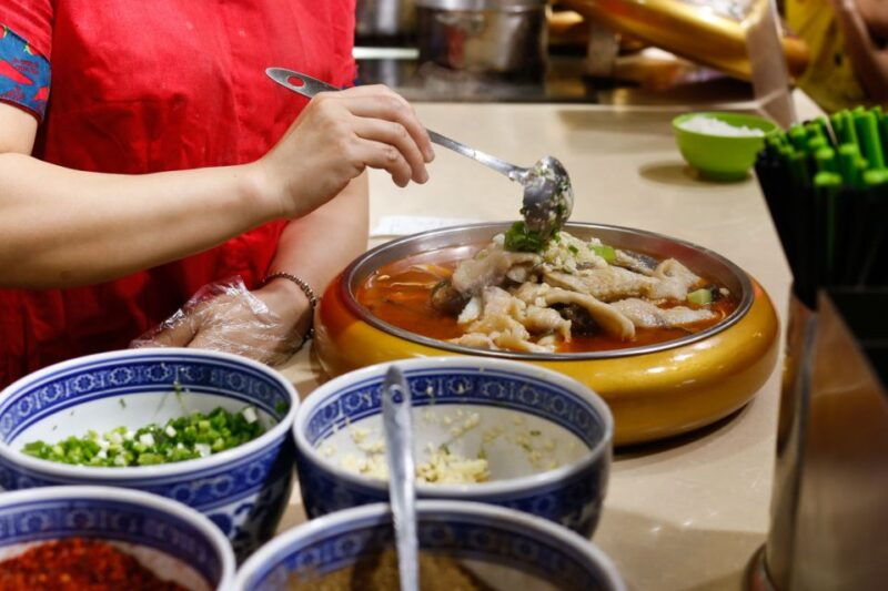 shanghai-3-hour-local-food-tasting-tour