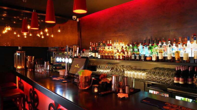 shanghai-bar-hopping-tour-in-the-former-french-concession