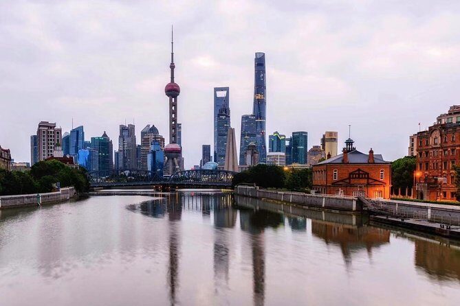 Shanghai Bund Night Tour of Oriental Pearl TV Tower and Huangpu River Cruise - Key Points