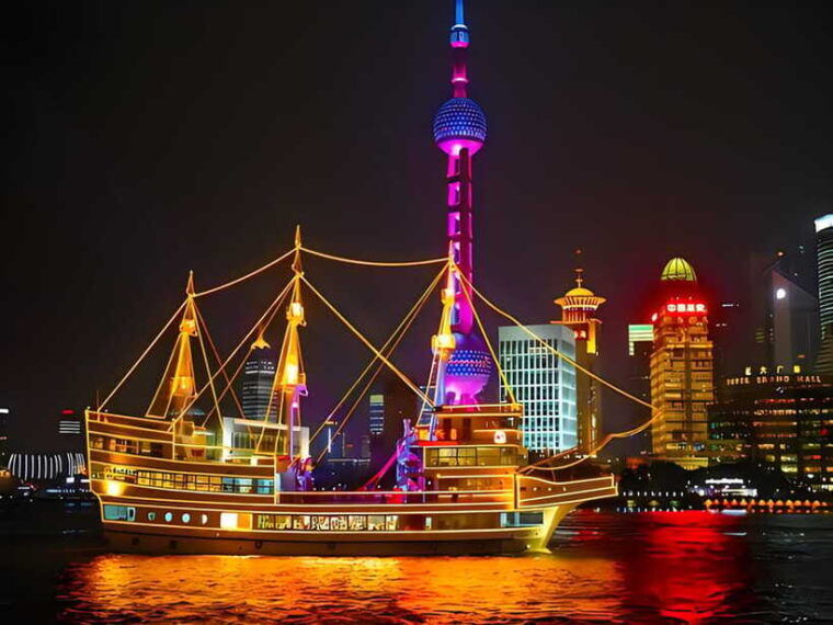 shanghai-by-night-amazing-river-cruise-and-hot-pot-dinning