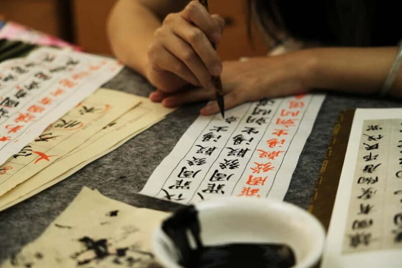 Shanghai: Chinese Culture and Calligraphy Experience - Key Points