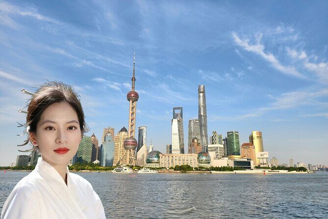 Shanghai City Walk with local History Narrator - Key Points