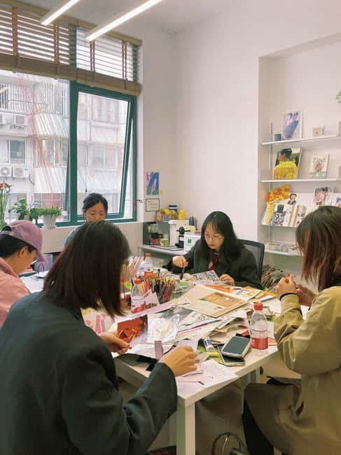 Shanghai: DIY-ZINE Workshop - Introduction