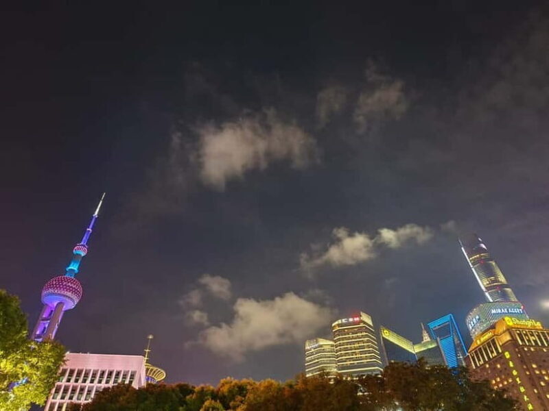 Shanghai: Full-Day Itinerary with Jing'an Temple & The Bund - Key Points