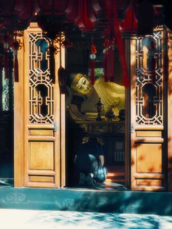 Shanghai Hanzi Meditation Experience at Jade Buddha Temple - No Prior Experience Needed