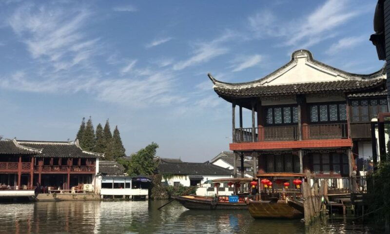 shanghai-highlights-and-zhujiajiao-water-town-private-tour