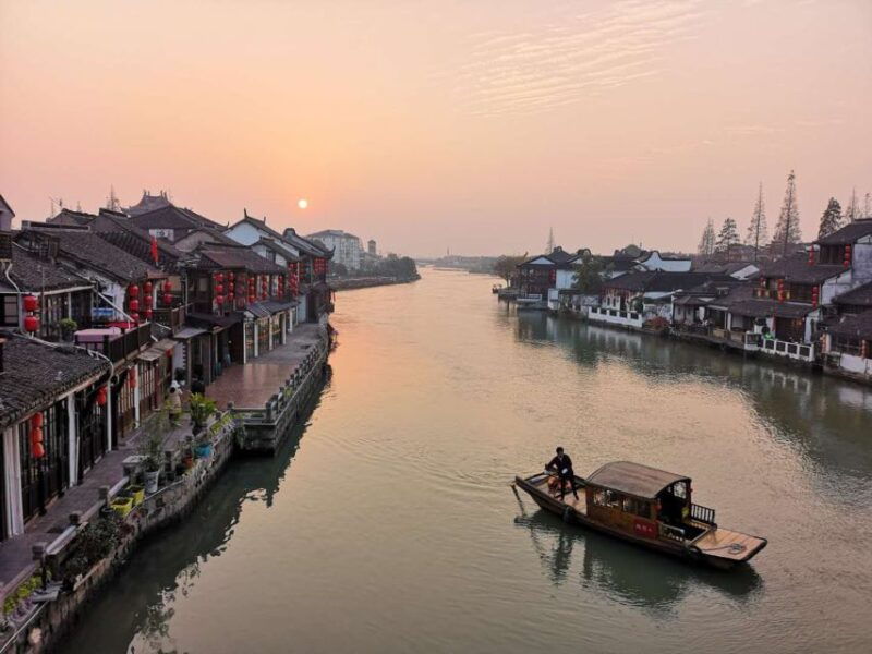 shanghai-highlights-and-zhujiajiao-water-town-private-tour