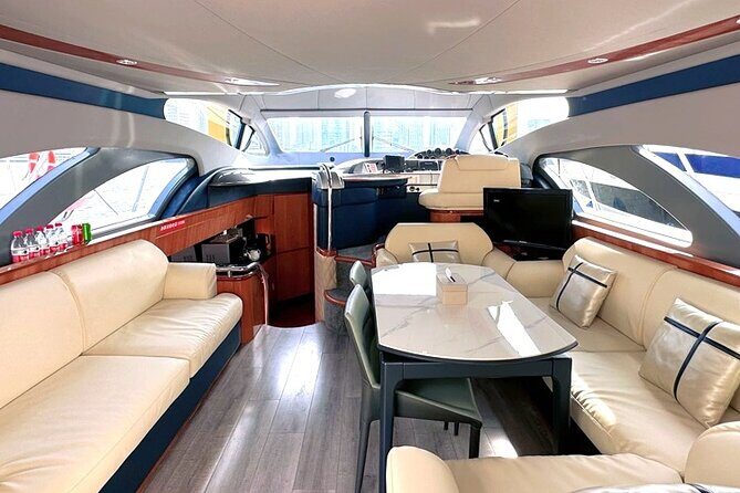 Shanghai Huangpu River Luxurious Private VIP Yacht Cruise - Why This Tour Offers Real Value