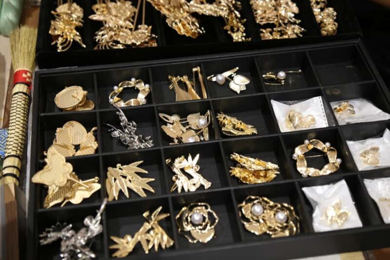 Shanghai: Mother-of-Pearl Jewelry Workshop - Who Will Appreciate This Workshop?