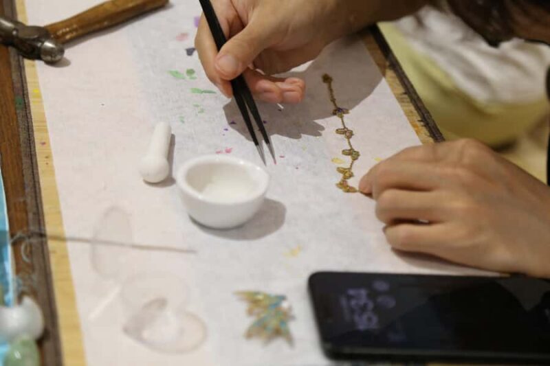 Shanghai: Mother-of-Pearl Jewelry Workshop - FAQ