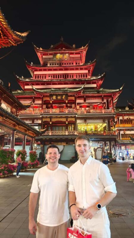 Shanghai Night Tour: Old Town, Local Dinner & Rooftop Bar - FAQ