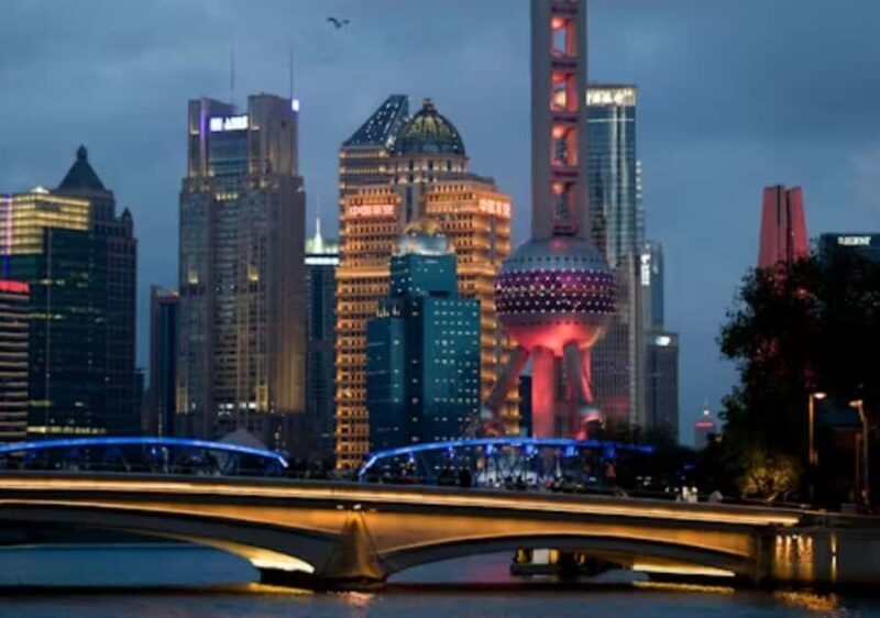 Shanghai: Private Bund & Old City Architecture Tour - Key Points