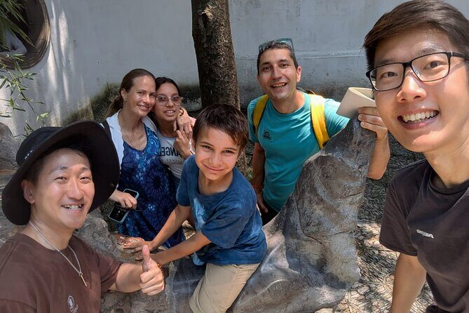 Shanghai Private Day Tour: Classic Icons Meet Hidden Gems - Exploring Shanghai in a Day: What to Expect