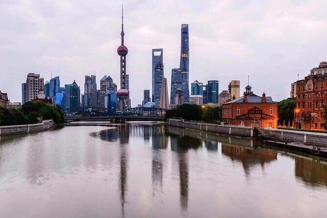 Shanghai Private Day Tour with Must-see Attractions & Cruise in Huangpu River - Introduction