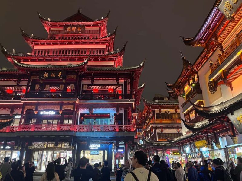 Shanghai Private Guided Tour: Old & Modern Scenic Views - Key Points