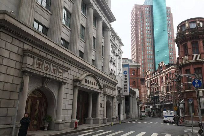 Shanghai Private Tour of Former French Concession and Jin Mao Tower - FAQ