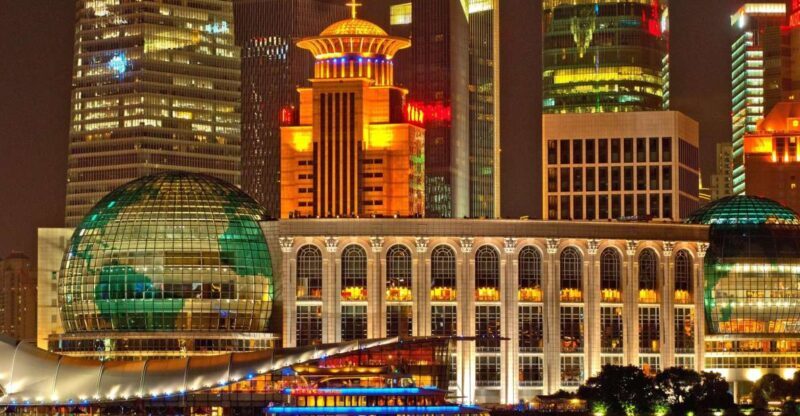 Shanghai: Private Walking Tour with a Local - A Closer Look at the Tour