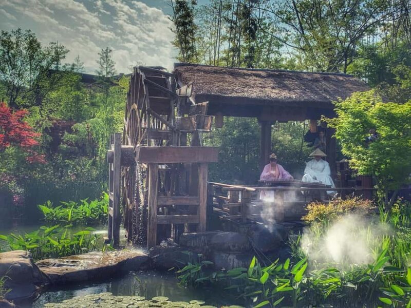 Shanghai: Wuxi Lingshan Grand Buddha & Nianhua Bay Tour - Key Points