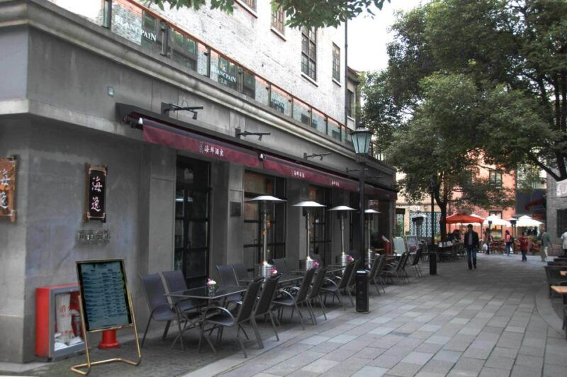 shanghai-xintiandi-ccp-museum-and-french-concession-tour