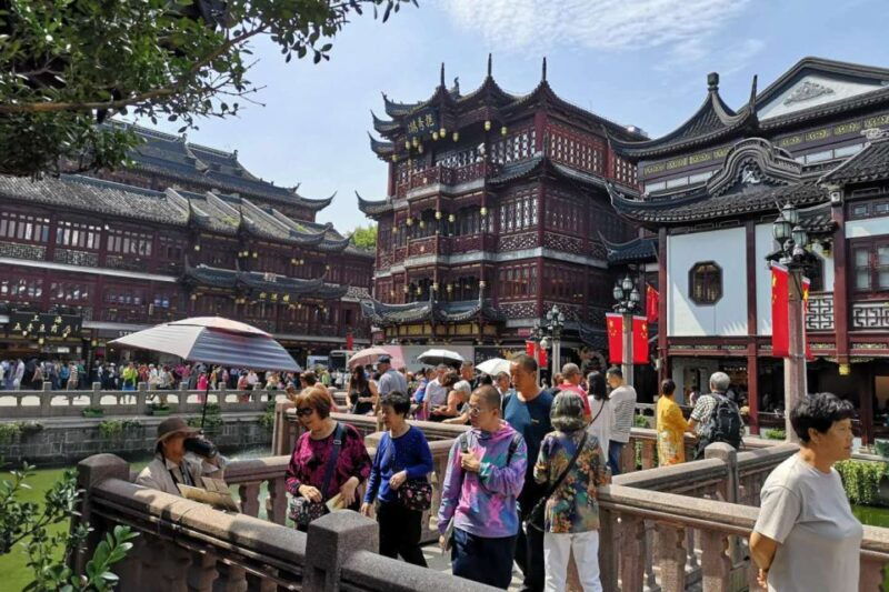 shanghai-yu-garden-and-city-god-temple-walking-tour