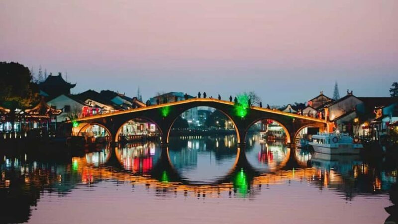 Shanghai: Zhujiajiao Ancient Town and Film Park Tour - Key Points