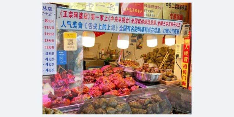 Shanghai: Zhujiajiao Water Town Tour with Tie-Dye Experience - Free Time and Shopping