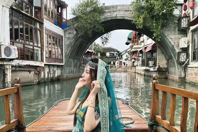 Shanghai Zhujiajiao water town&Bund half day Tour(Private/Group) - The Itinerary in Detail