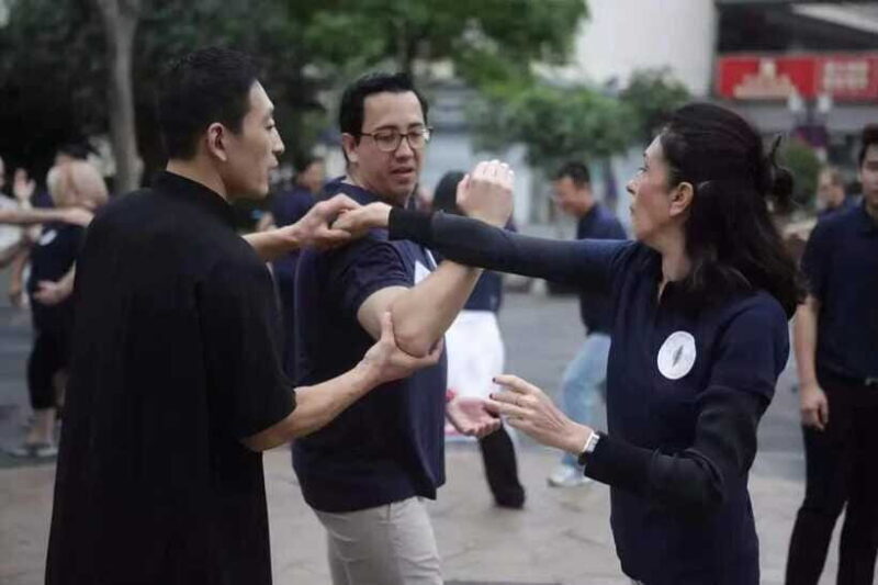 Shanghai:Wing Chun Kung Fu in Shanghai's Beautiful Park - The Sum Up
