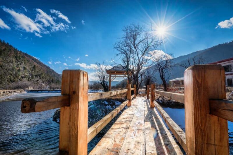 Shangri-La: Private Customizable Tour - Seasonal Highlights: Napa Sea and Baishui Terrace