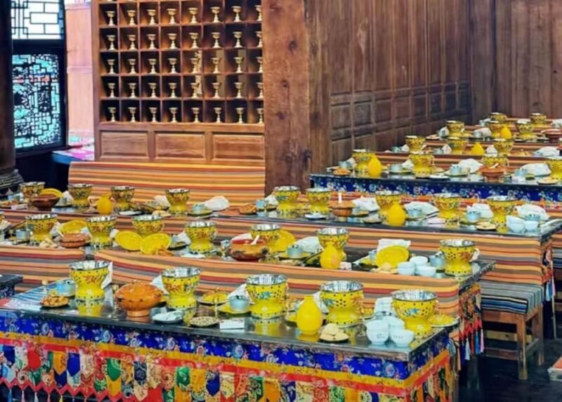 Shangri-La: Tibetan Dinner Show with Bonfire - What We Like Most