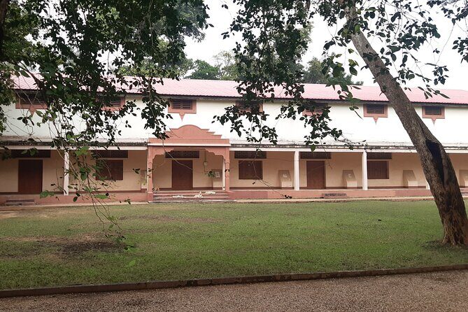 Shantiniketan Day Excursion from Kolkata by Train - An In-Depth Look at the Shantiniketan Day Excursion