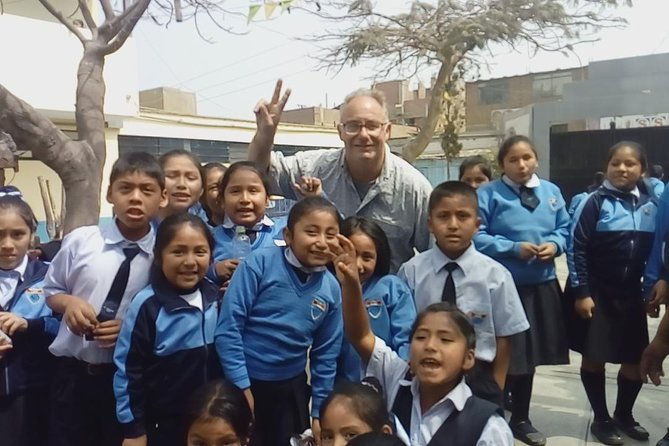 shanty-town-lima-traditional-communities