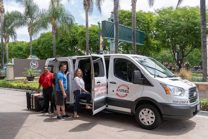 shared-airport-arrival-transfer-lax-international-airport-to-anaheim-buena-park-or-garden-grove