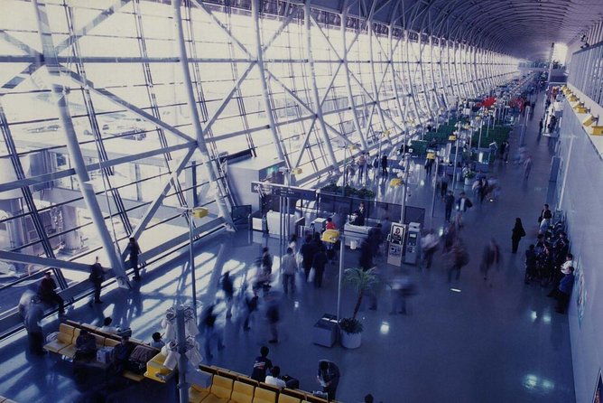 shared-arrival-transfer-kansai-international-airport-to-osaka-city