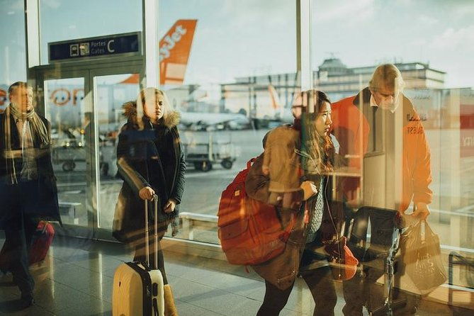 shared-arrival-transfer-santorini-airport-to-hotel-or-cruise-port