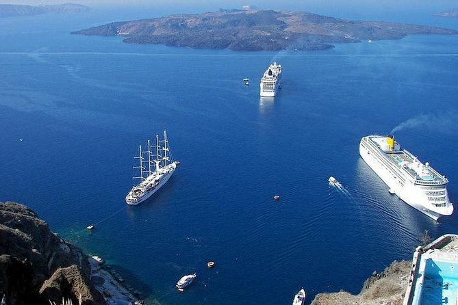 shared-arrival-transfer-santorini-airport-to-hotel-or-cruise-port