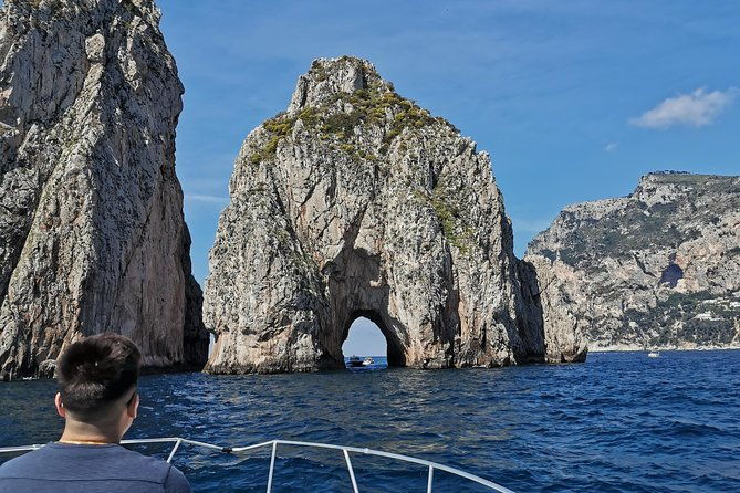 shared-boat-tour-to-capri-from-sorrento-msh