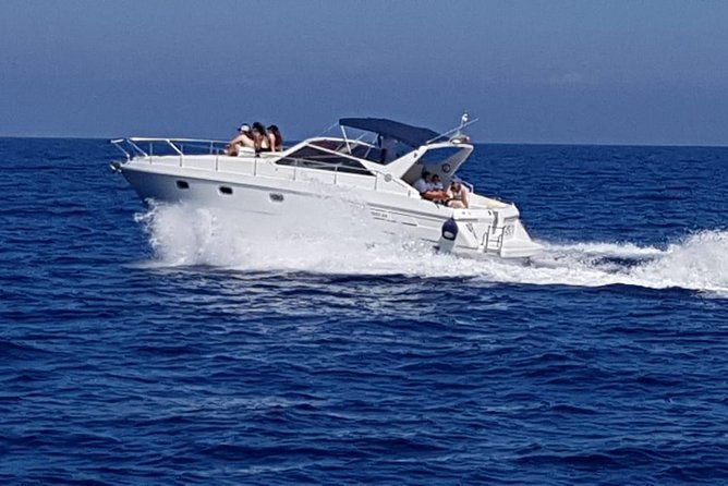 shared-boat-tour-to-capri-from-sorrento-msh