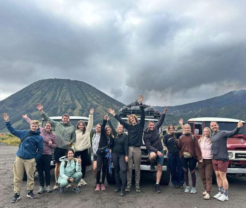 shared-bromo-jeep-tour-include-tickets-from-malang