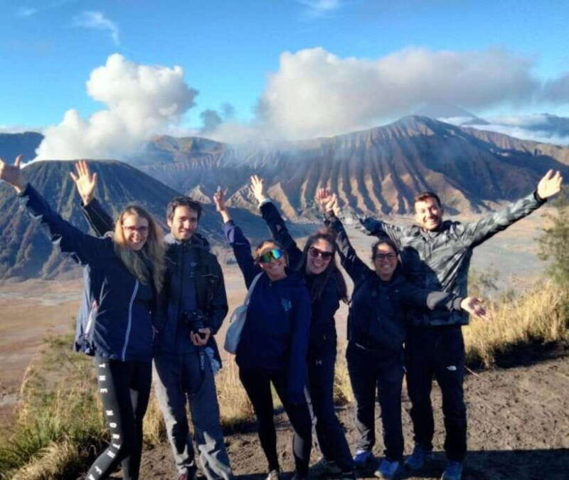 shared-bromo-jeep-tour-include-tickets-from-malang