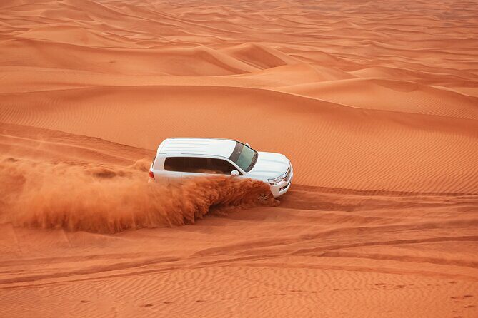 Shared Desert Safari Tour Dubai with Dinner Included - Key Points