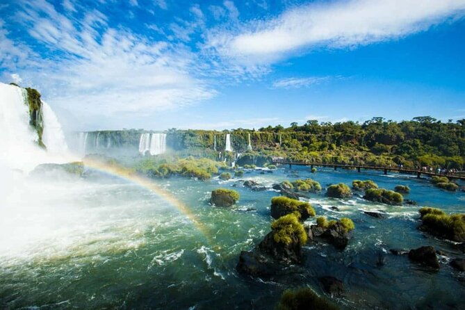 shared-group-brazilian-falls-with-boat-tour-and-tickets-included