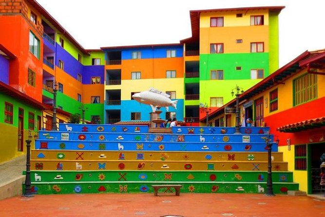 shared-guatape-and-el-penol-from-medellin