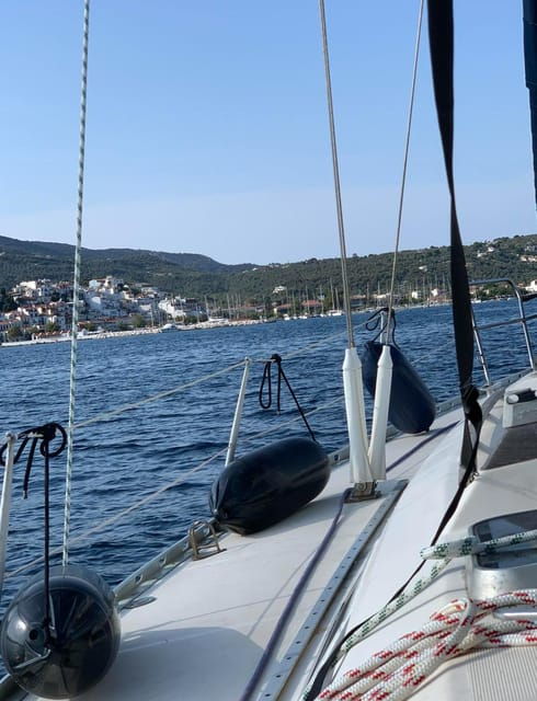 shared-half-day-cruise-in-athenian-riviera